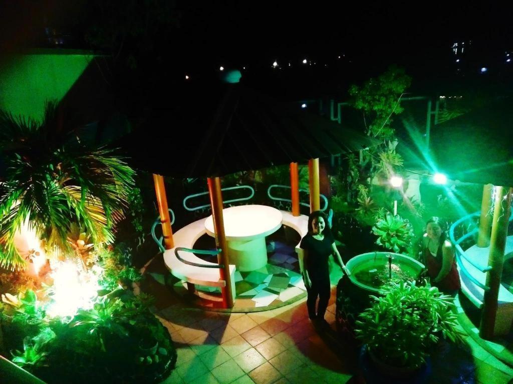 Tabaco Gardenia Hotel Baranghauon Esterno foto