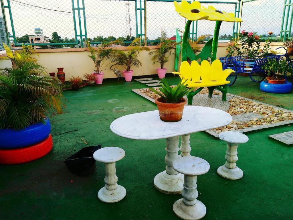 Tabaco Gardenia Hotel Baranghauon Esterno foto